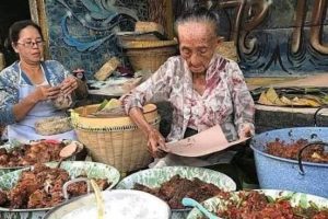 Meaningful culinary travel experiences in Indonesia